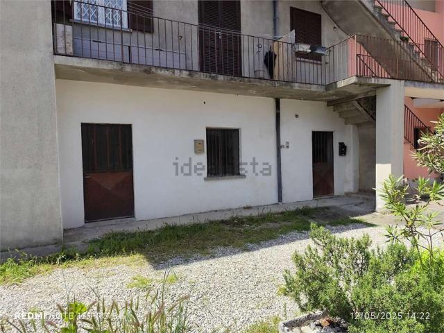 Locale Commerciale in vendita a Villa Romanò, Inverigo