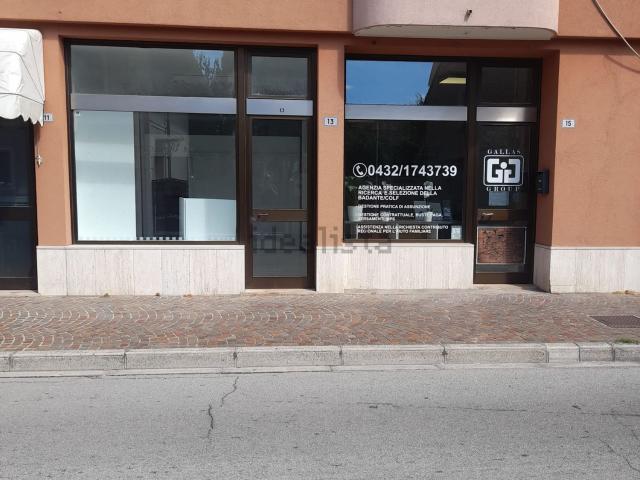 Locale Commerciale in vendita a Cervignano Del Friuli, Friuli-Venezia Giulia