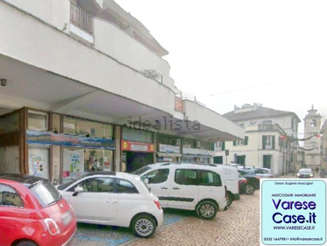 Locale Commerciale in vendita a Biumo Superiore, Varese