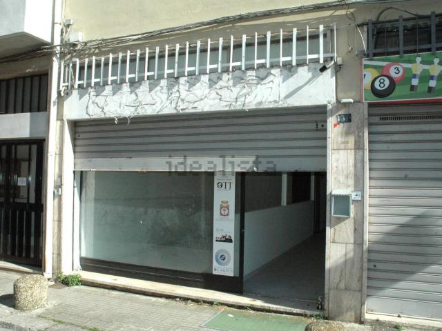 Locale Commerciale in vendita a Puglia, Taranto