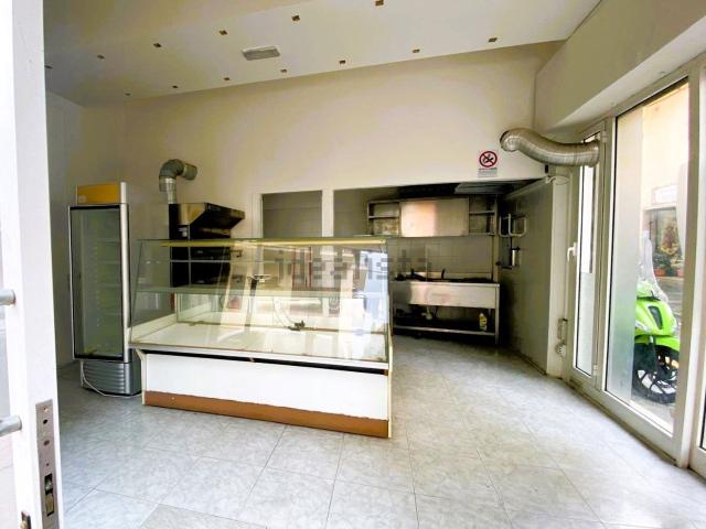 Locale Commerciale in vendita a Unione dei Comuni Circondario dell'Empolese Valdelsa, Montelupo Fiorentino
