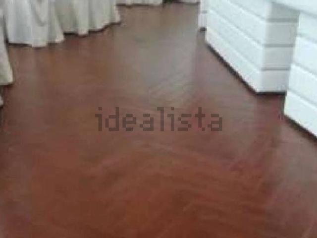 Locale Commerciale in vendita a Puglia, Foggia