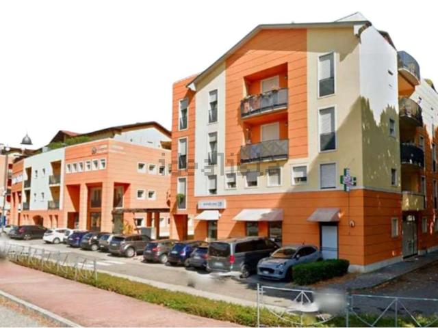 Locale Commerciale in vendita a Chiampo, Veneto