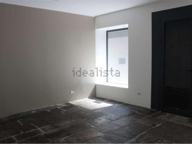 Locale Commerciale in vendita a Piemonte, Verbano-cusio-ossola