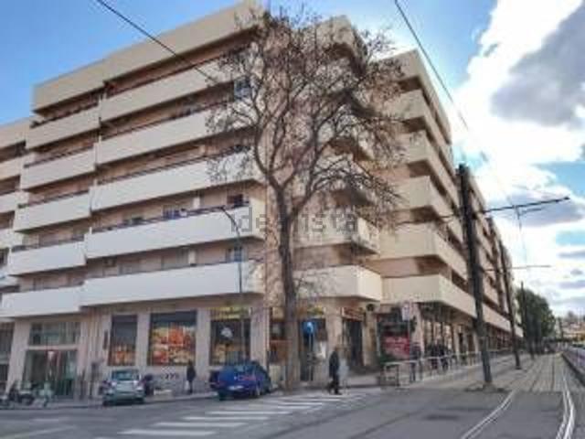 Locale Commerciale in vendita a III Circoscrizione, Messina