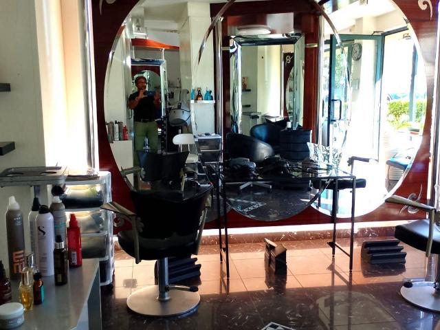 Locale Commerciale in vendita a Empoli, Firenze