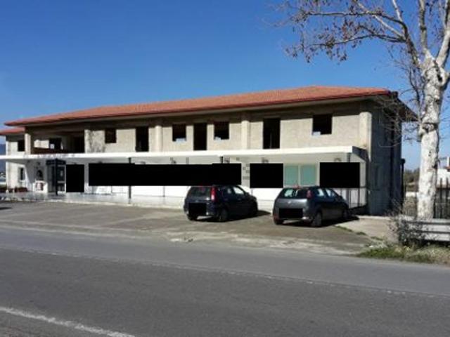 Locale Commerciale in vendita a Dromo, Furnari