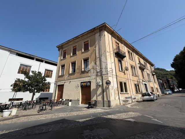 Locale Commerciale in vendita a Casali di Cosenza, Calabria