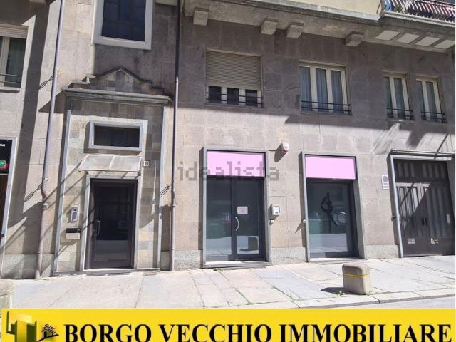 Locale Commerciale in vendita a Cuneo Nuova, Piemonte