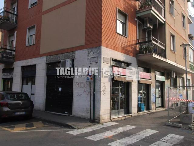 Locale Commerciale in vendita a Zona Omogenea Milano Nord, Bresso