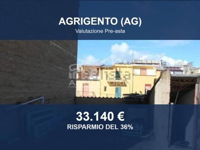 Locale Commerciale in vendita a Agrigento, Sicilia