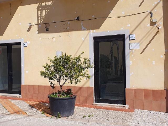 Locale Commerciale in vendita a Su Forru 'e sa Teula, Tortolì