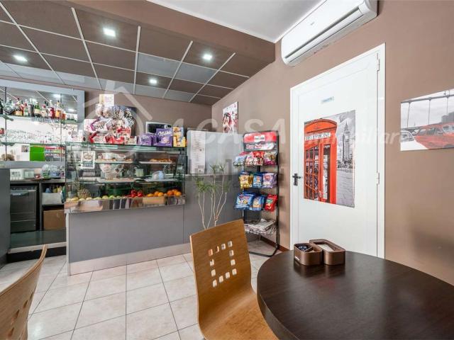 Locale Commerciale in vendita a Noceto, Reggio Emilia