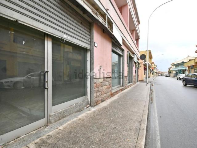 Locale Commerciale in vendita a Piano Dedalo, Sestu