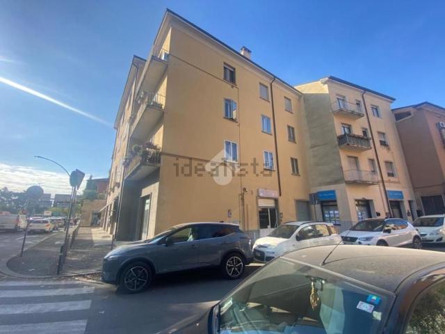 Locale Commerciale in vendita a Ovest, Brenzone