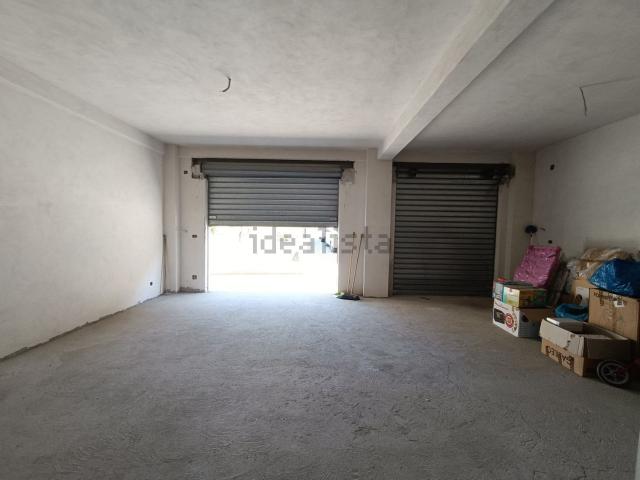 Locale Commerciale in vendita a Altino, Abruzzo