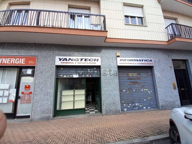 Locale Commerciale in vendita a Piemonte, Torino
