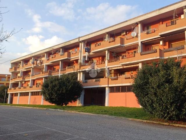 Locale Commerciale in vendita a Roma Capitale, Lazio