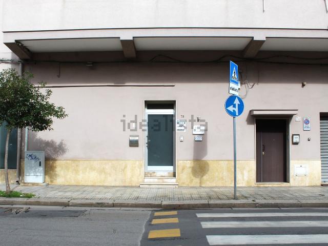Locale Commerciale in vendita a Puglia, Brindisi