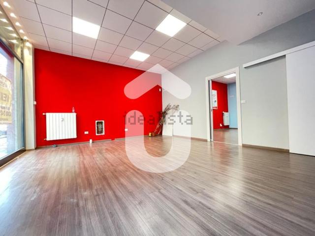 Locale Commerciale in vendita a Zona Nord, Brescia