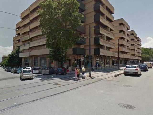 Locale Commerciale in vendita a III Circoscrizione, Messina