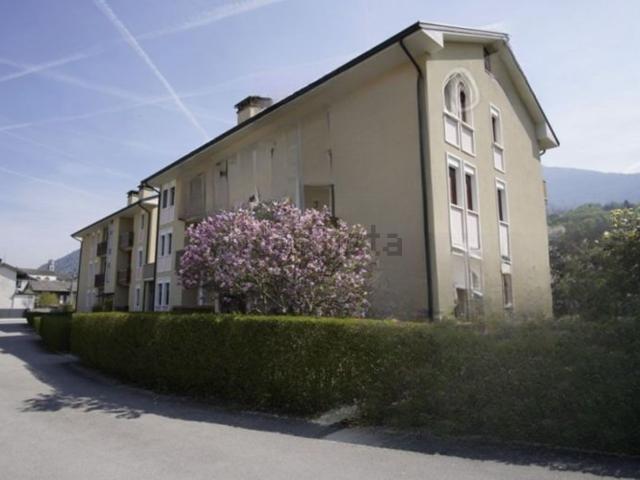 Locale Commerciale in vendita a Rasai, Seren Del Grappa