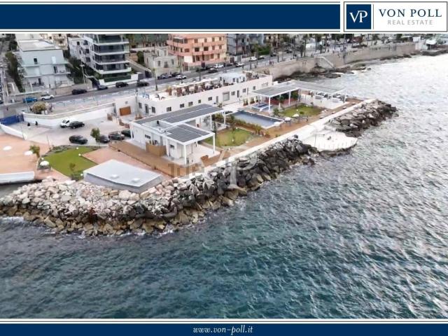 Locale Commerciale in vendita a Puglia, Barletta-andria-trani