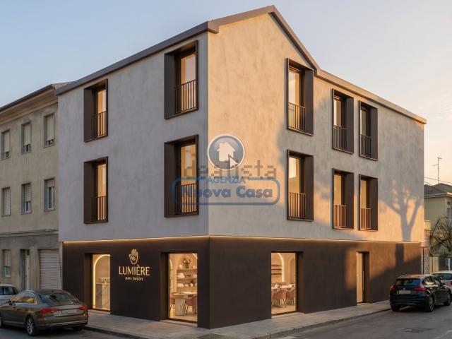 Locale Commerciale in vendita a San Rocco, Ravenna