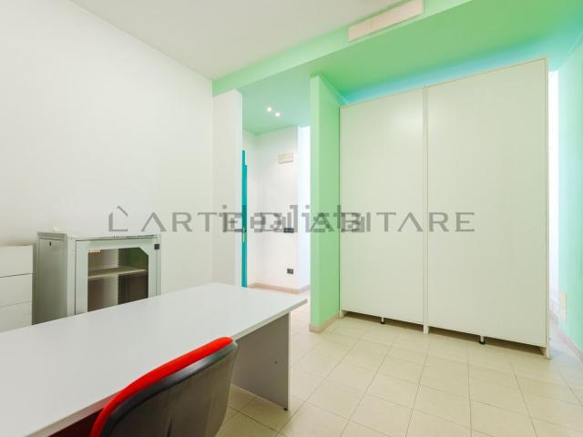 Locale Commerciale in vendita a Mestre-Carpenedo, Venezia