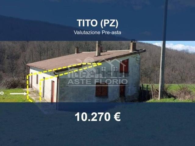 Locale Commerciale in vendita a Tito, Basilicata