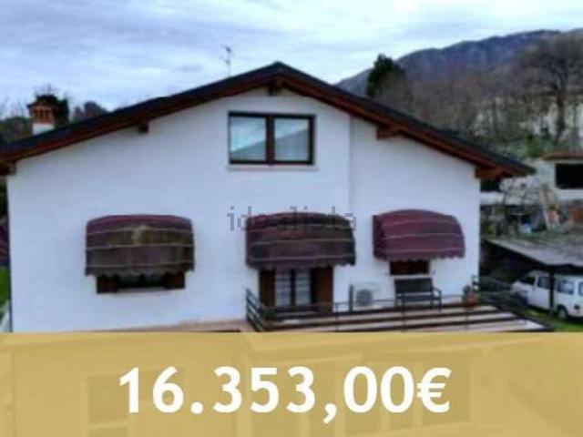 Locale Commerciale in vendita a Aviano, Friuli-Venezia Giulia