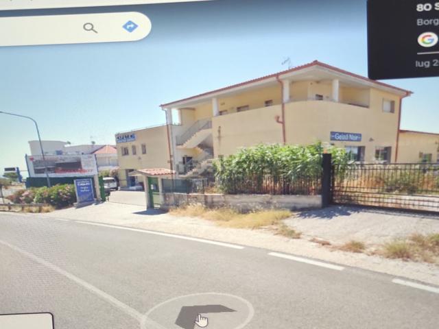 Locale Commerciale in vendita a Puglia, Foggia