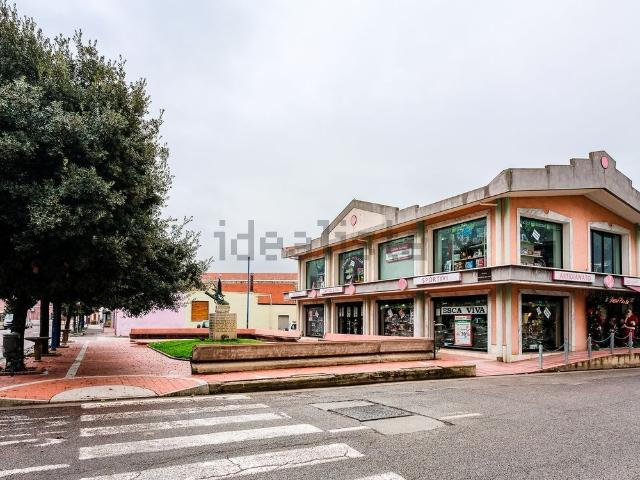 Locale Commerciale in vendita a San Vito, Cagliari