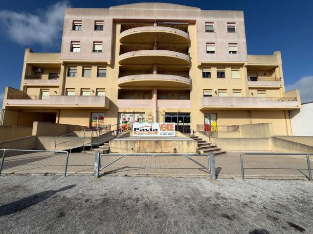 Locale Commerciale in vendita a Casabianca, Marsala