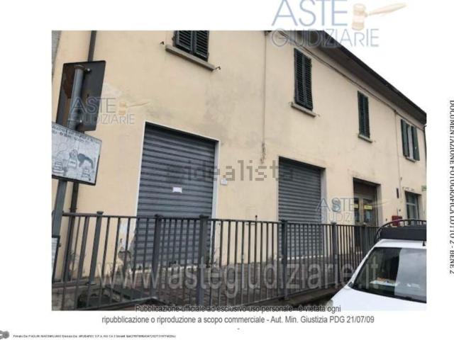Locale Commerciale in vendita a Piteglio, Toscana