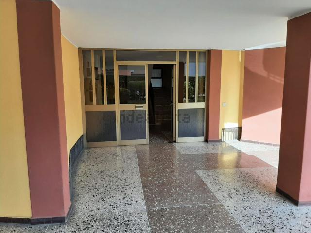 Locale Commerciale in vendita a Melzo, Lombardia