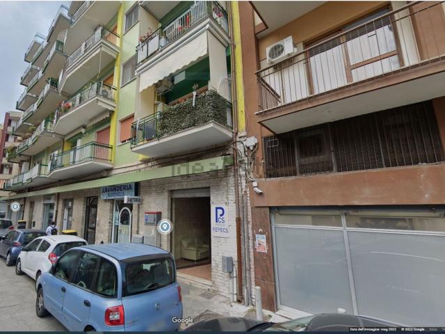Locale Commerciale in vendita a Puglia, Barletta-andria-trani