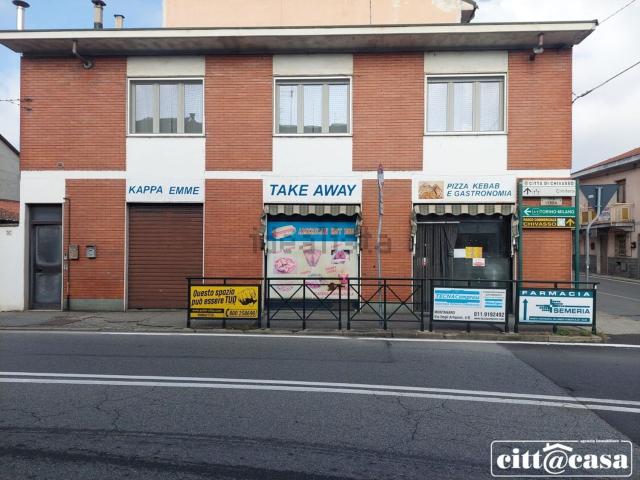 Locale Commerciale in vendita a Piemonte, Torino