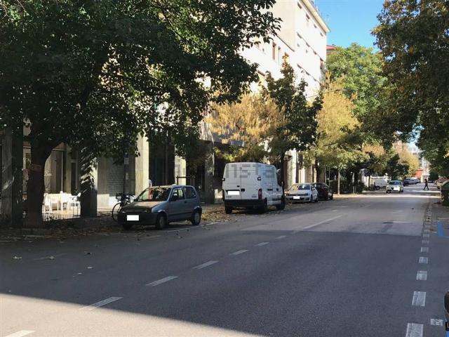 Locale Commerciale in vendita a Bissuola, Venezia