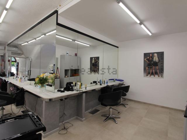 Locale Commerciale in vendita a Venere Azzurra, Lerici