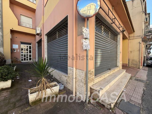 Locale Commerciale in vendita a Fondaconuovo, Spadafora