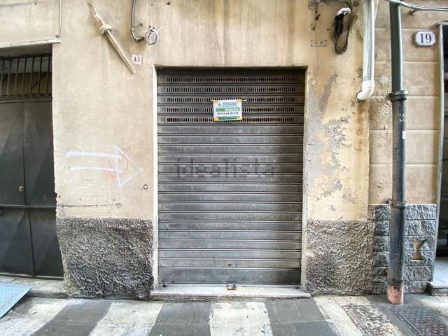 Locale Commerciale in vendita a Villetta, Albisola Capo