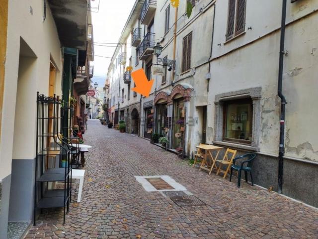 Locale Commerciale in vendita a Valsorda, Piemonte