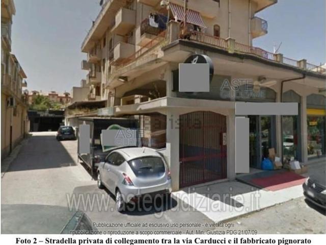 Locale Commerciale in vendita a Piazza, Sicilia
