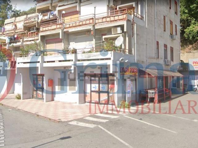 Locale Commerciale in vendita a V Circoscrizione, Messina