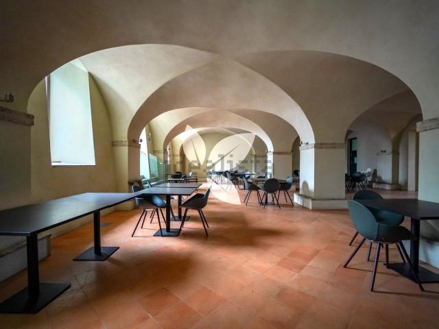 Locale Commerciale in vendita a Sala Baganza, Reggio Emilia