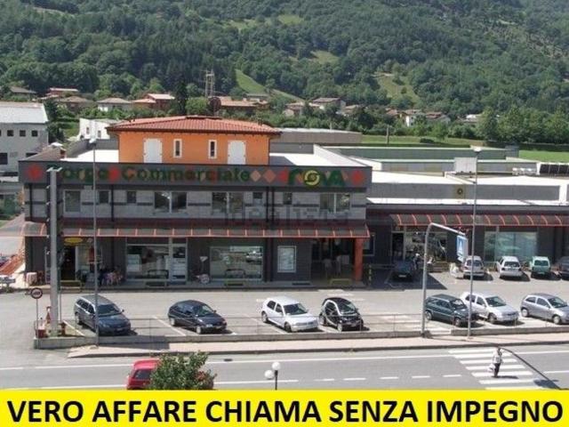 Locale Commerciale in vendita a Rova, Endine Gaiano