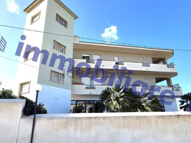 Locale Commerciale in vendita a Alcamo, Sicilia