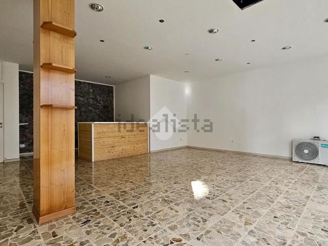 Locale Commerciale in vendita a Casarsa Della Delizia, Friuli-Venezia Giulia