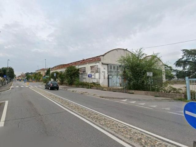 Locale Commerciale in vendita a Cornali, Carpenedolo